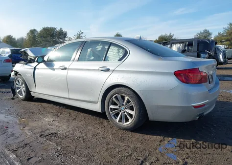 2015 BMW 528I xDrive z USA, uszkodzony, nr VIN WBA5A7C57FD621849